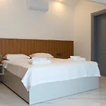 Vira Hotel