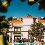 Vira Hotel 4*