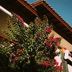 Vira Hotel