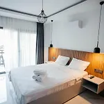 Vira Hotel