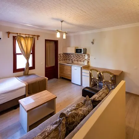 Vira Hotel Gocek (Fethiye)