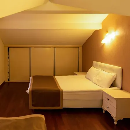 ホテル Vira ギョジェク