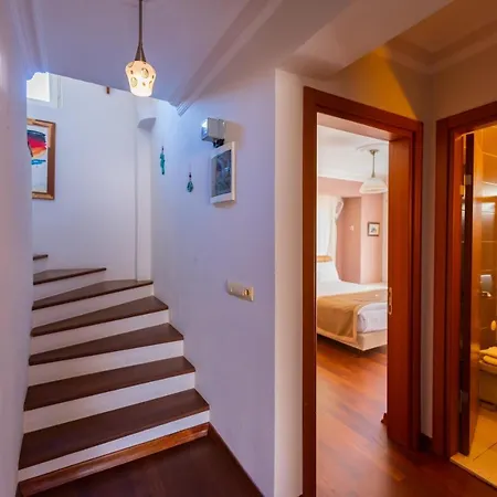 Vira Hotel Gocek (Fethiye)